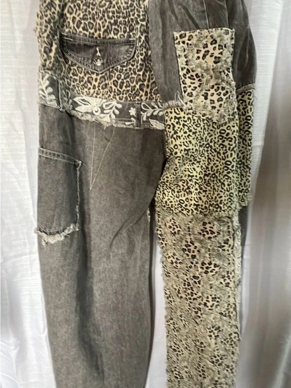 POL Leopard Patchwork Wide-Leg Pants - Olive & Tan - Picture 3 of 4